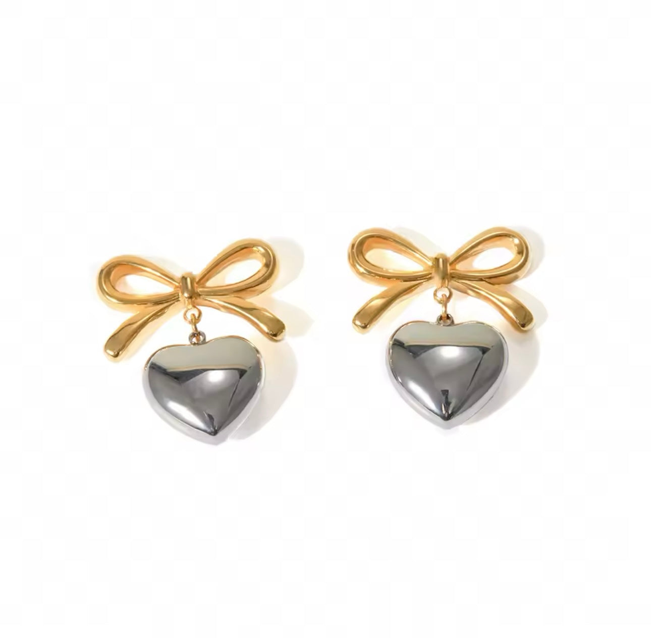 Ari Earrings