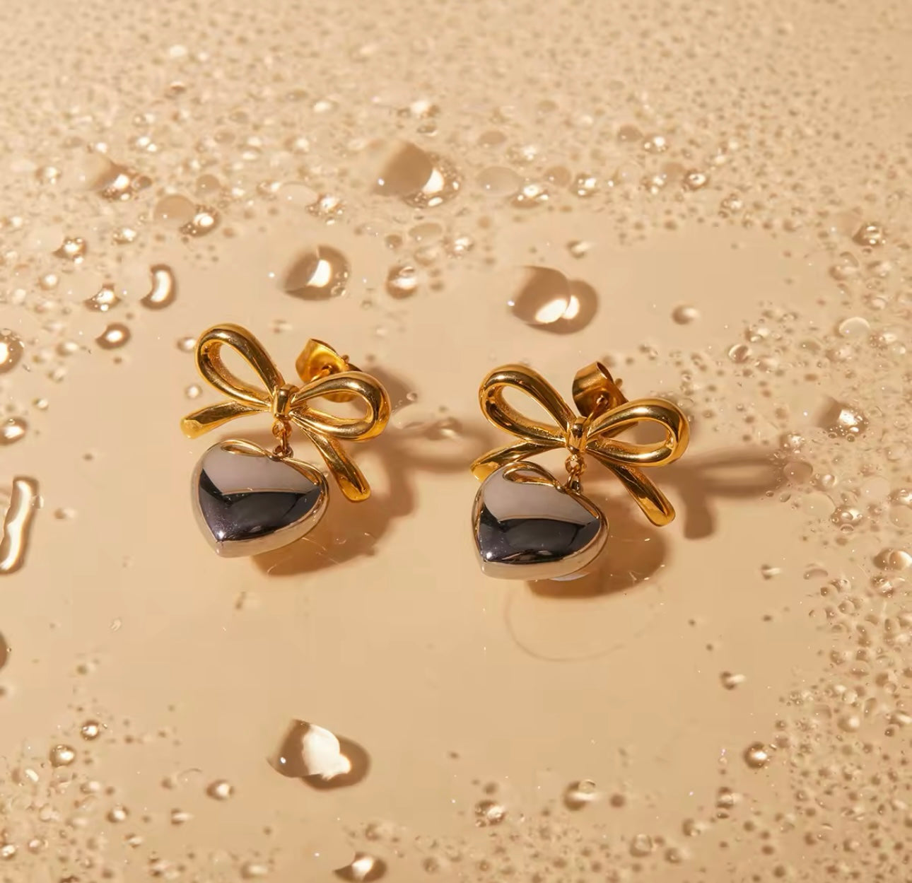 Ari Earrings