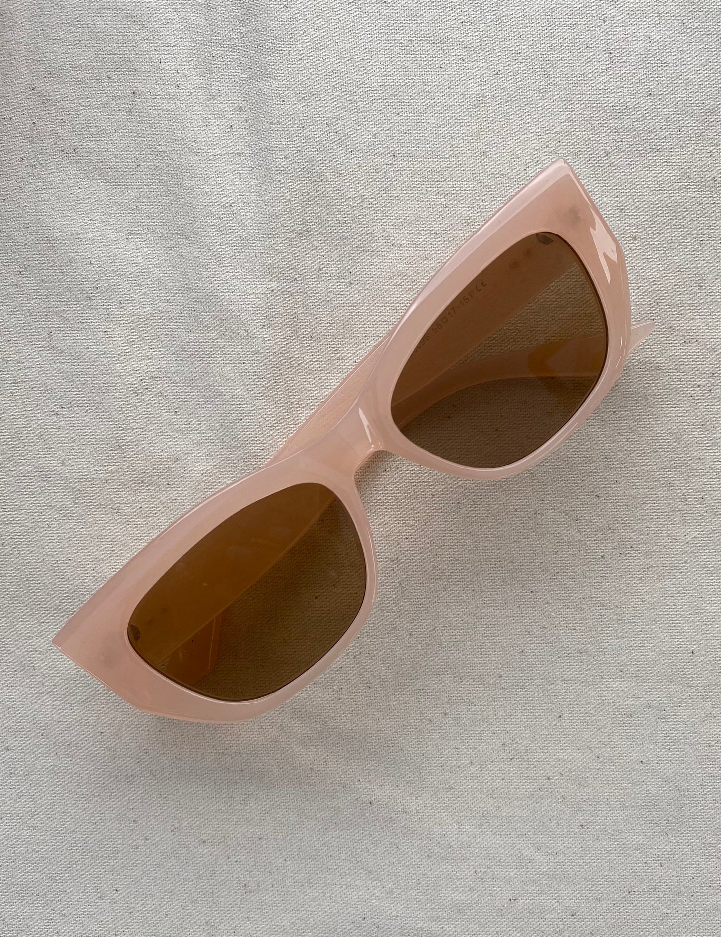It Girl Sunnies